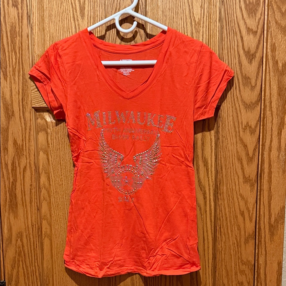 Active Basic Orange Graphic V-Neck Tee